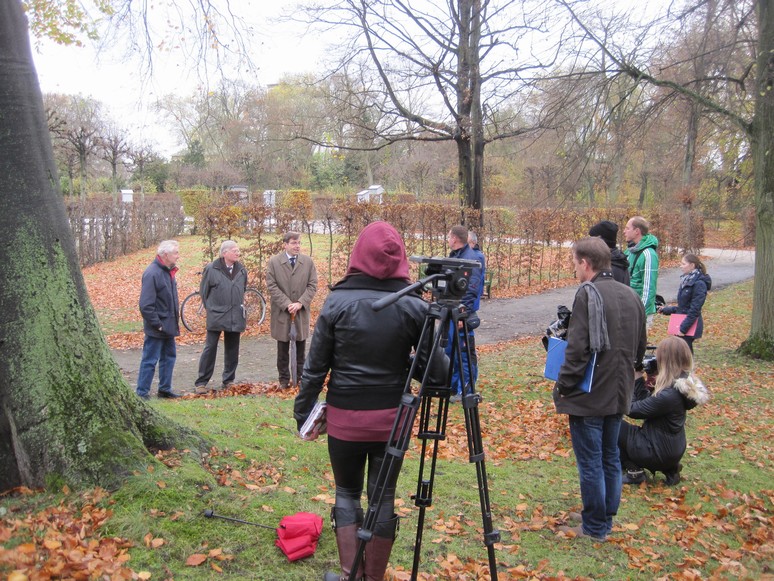 n_131104_Pressetermin Marmorkrone_Studiengemeinschaft Sanssouci_Fotos LvG (8).jpg